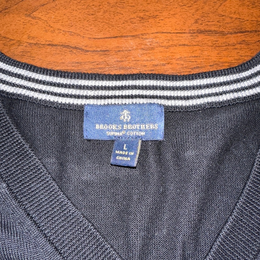Brooks Brothers Black Supima Cotton V-Neck Sweater Men's Large - Picture 6 of 8